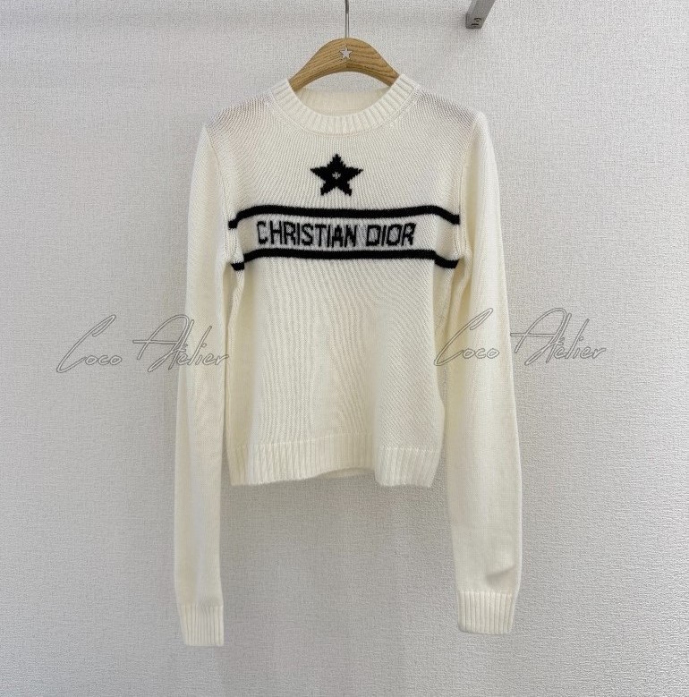 Cashmere knit