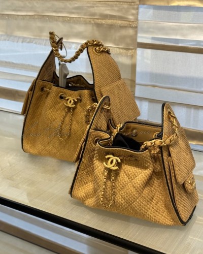 26 hobo bag
