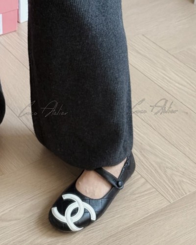 Gambong sandals